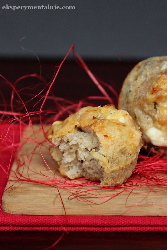 muffinki z szynką i serem